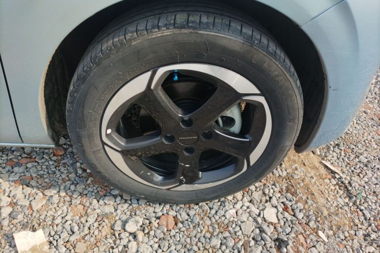 东风纳米 纳米01 2024款 430 Plus智+车身外观10