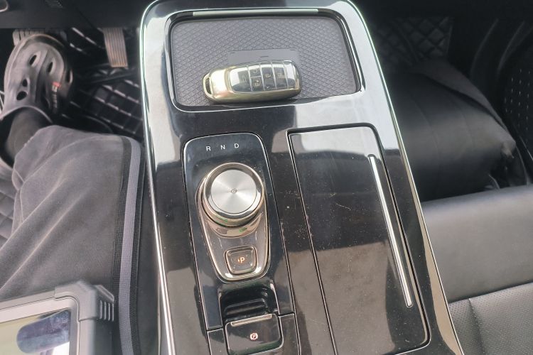 埃安 AION V 2021款 Plus 70 智领版 磷酸铁锂中控内饰18