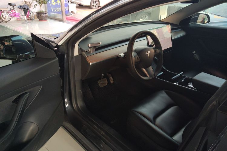特斯拉 Model 3 2020款 改款 标准续航后驱升级版中控内饰20