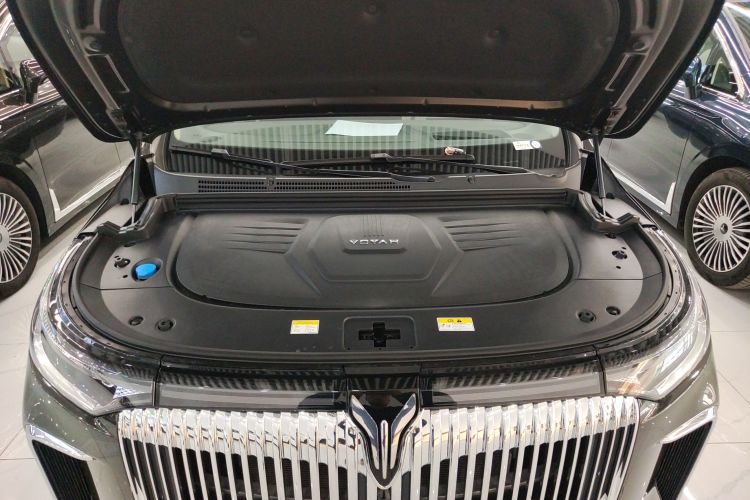 岚图汽车 岚图梦想家 2025款 PHEV 四驱尊贵鲲鹏版局部细节24