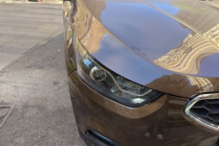 一汽 骏派D60 2015款 1.5L 手动标准型车身外观8