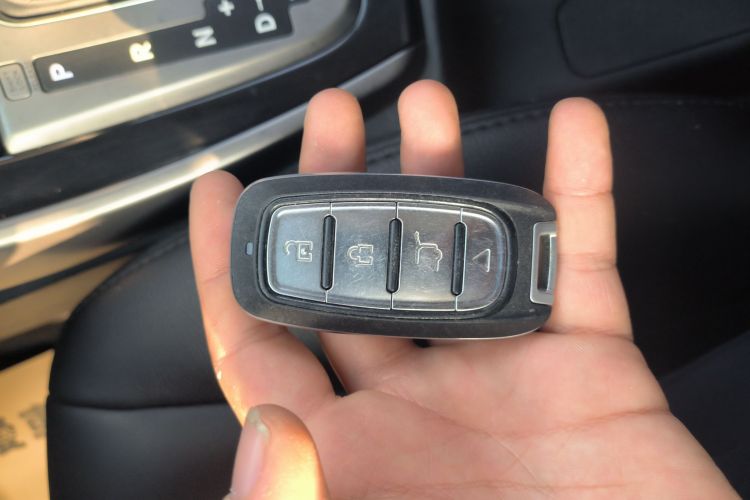 现代 朗动 2015款 1.6L 自动领先型中控内饰7001