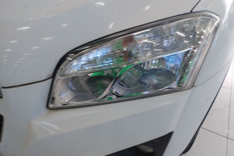 雪佛兰 创酷 2014款 1.4T 自动两驱豪华型局部细节36