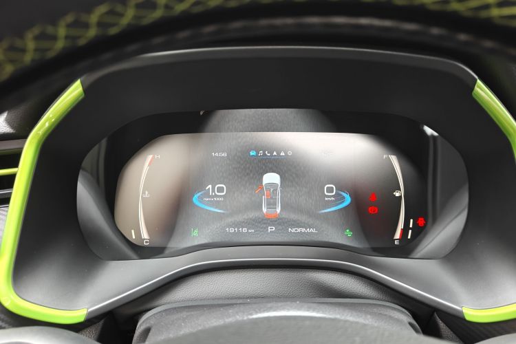 哈弗赤兔 2021款 激擎版 1.5T 黄金兔中控内饰15