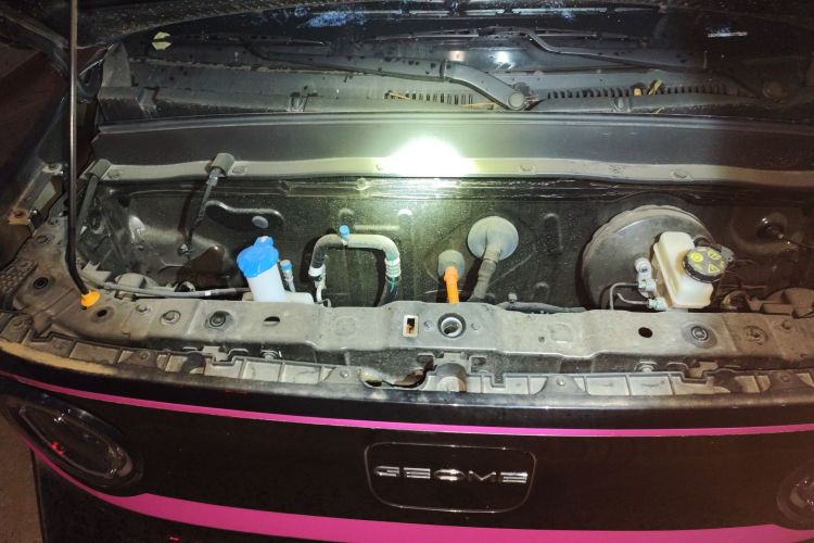 吉利银河 2024款 200km 熊猫卡丁局部细节24