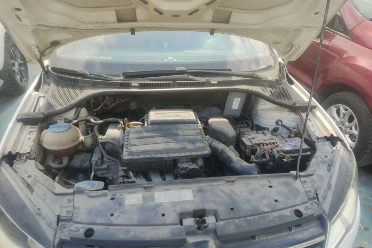 大众 捷达 2015款 质惠版 1.6L 手动时尚型机舱底盘24