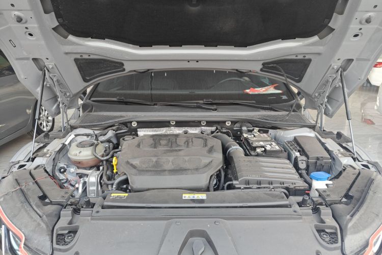 一汽-大众CC 2023款 380TSI 夺目版机舱底盘24