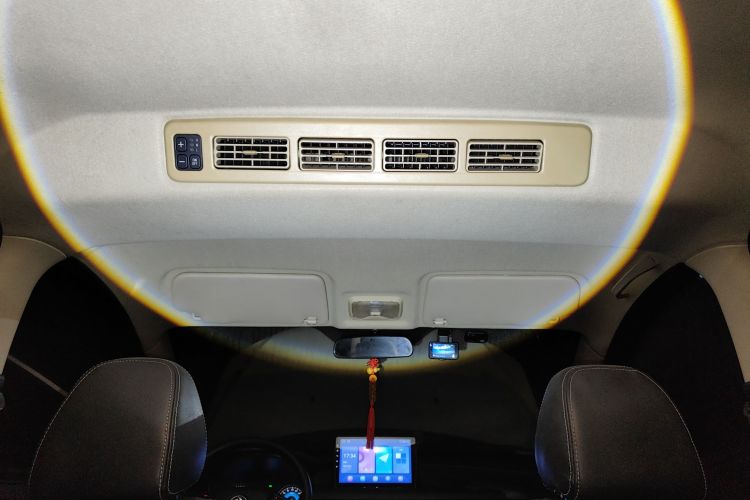 东风风光 风光330 2018款 1.5L 330S 舒适型国V DK15中控内饰22