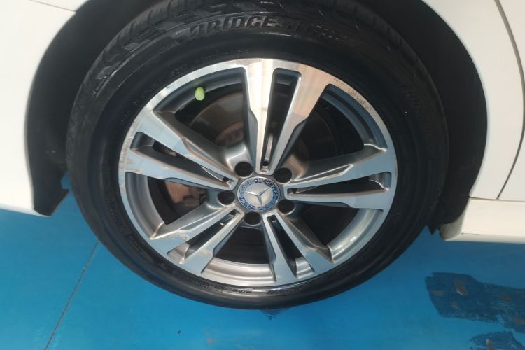 奔驰C级 2017款 改款 C 200 L 运动版车身外观6008