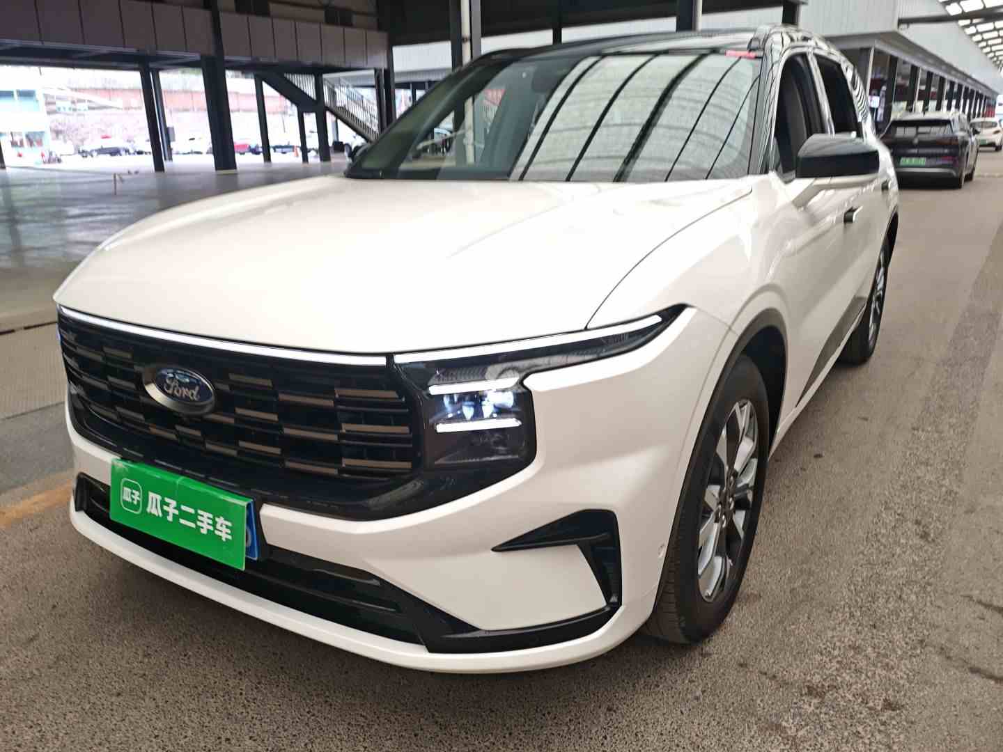 福特 2023款 锐界L 2.0T EcoBoost 四驱七座至尊型(2)