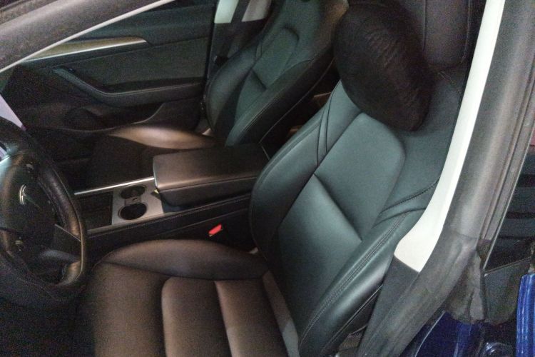 特斯拉 Model 3 2021款 改款 标准续航后驱升级版 3D1中控内饰19