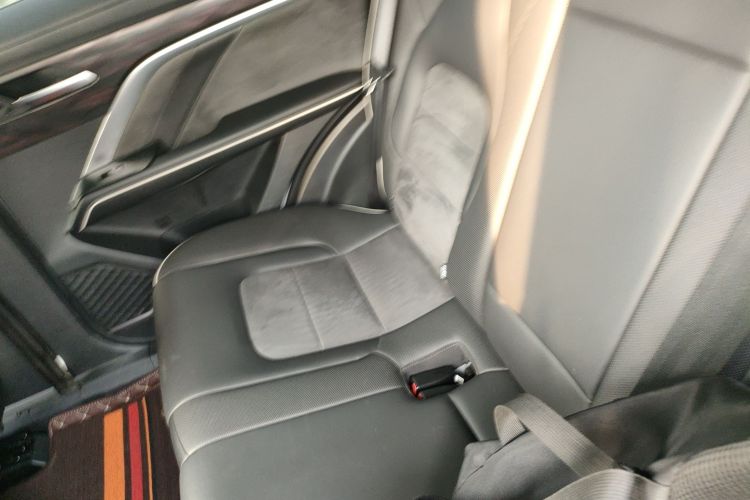 哈弗H6 2023款 国潮版 1.5T 自动都市版中控内饰21