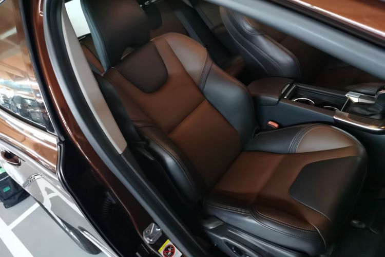 沃尔沃XC60 2016款 T5  智远版局部细节41