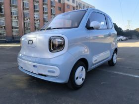 奔腾小马 2026款 222km 炫彩马