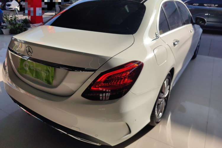 奔驰C级 2021款 C 200 L 时尚型运动版车身外观7