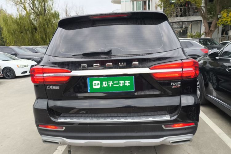 荣威RX8 2019款 30T 智联网两驱超群旗舰版车身外观6