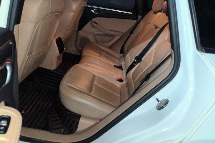 保时捷 2018款 Macan 2.0T中控内饰7004