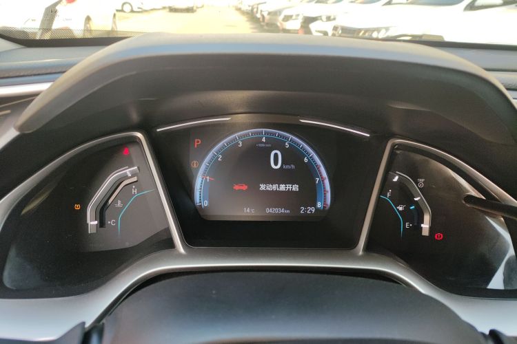 本田 思域 2019款 220TURBO CVT劲动版 国VI局部细节14