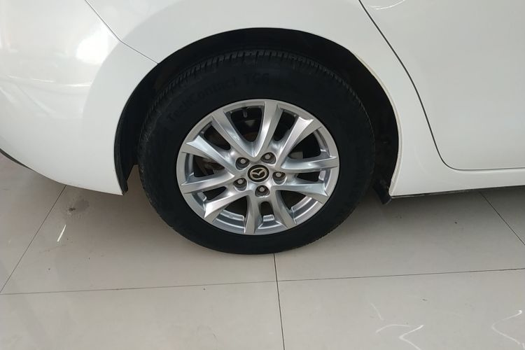 马自达3 昂克赛拉 2016款 三厢 1.5L 自动豪华型车身外观6008