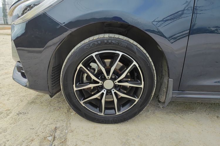 比亚迪 宋MAX 2018款 1.5T 自动智联尊享型 6座车身外观6007