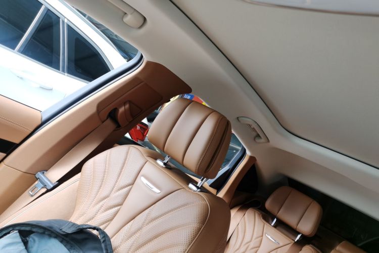 红旗H9 2024款 2.0T 旗享 私享风尚版局部细节22