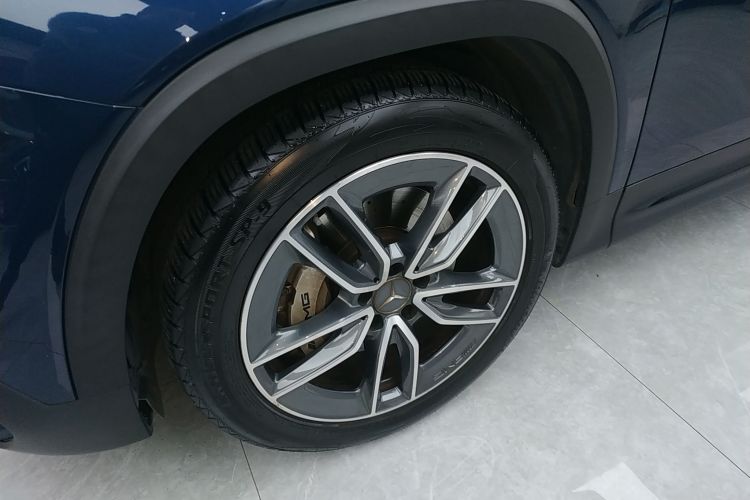 奔驰GLB AMG 2021款 改款 AMG GLB 35 4MATIC车身外观6007