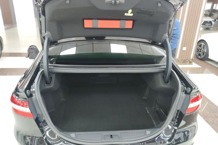 福特 金牛座 2019款 EcoBoost 245 尊享版机舱底盘23