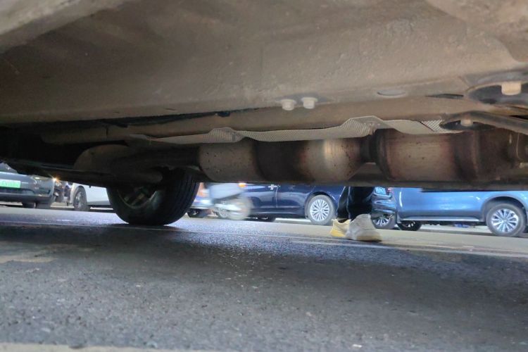 捷途X90 PLUS 2021款 1.6TD DCT别墅 5座局部细节9001