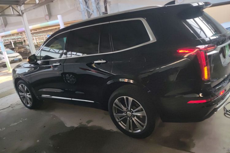 凯迪拉克XT6 2020款 28T 六座四驱豪华型车身外观4