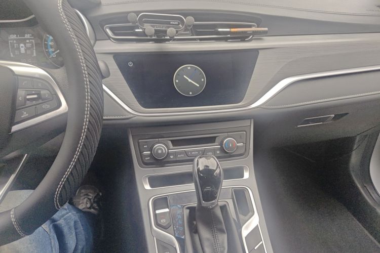 吉利汽车 帝豪 2021款 UP 1.5L CVT豪华型中控内饰16