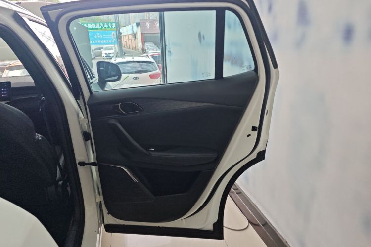 领克06 2023款 Remix 1.5T 劲Pro中控内饰45