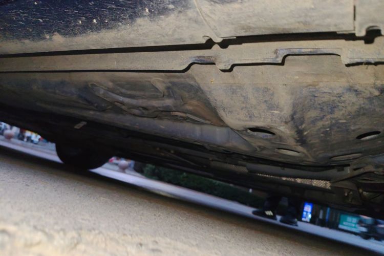 别克 君威 2017款 GS 28T 豪华型局部细节9001