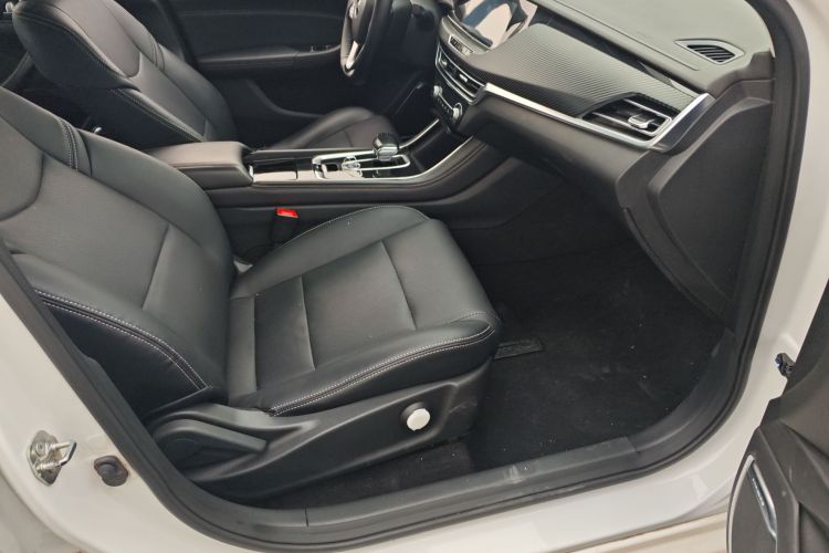 长安 逸动新能源 2019款 EV460 共享版局部细节41