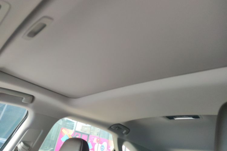 雷克萨斯RX 2020款 改款 300 两驱舒适版中控内饰22