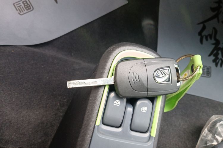 宝骏E100 2019款 250KM 智行版中控内饰11