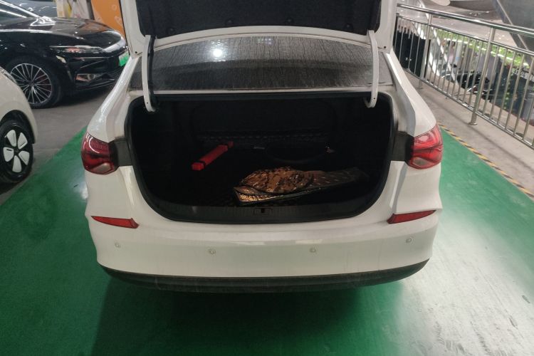 雪佛兰 科鲁泽 2022款 320 自动悦享天窗版局部细节23