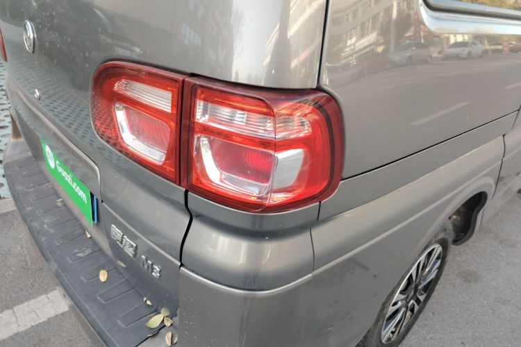 东风风行 菱智 2018款 M3 1.5L 5座基本型车身外观6006