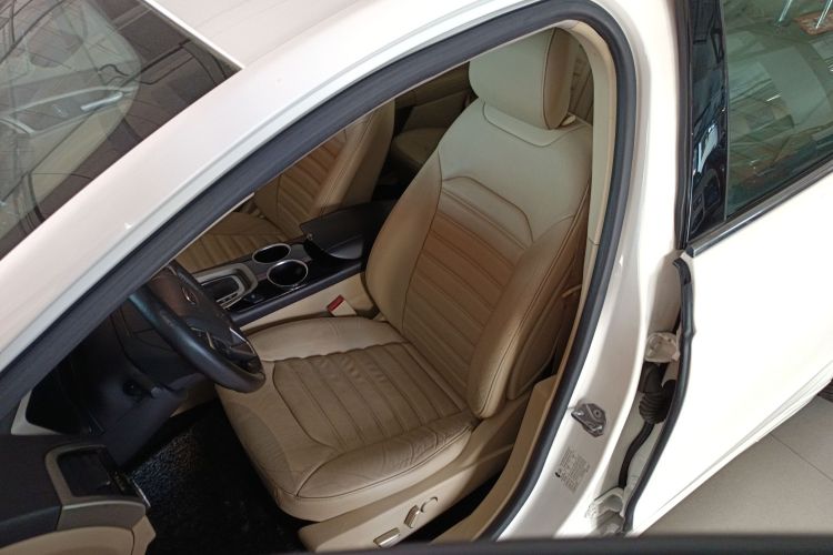 福特 蒙迪欧 2013款 1.5L GTDi180时尚型局部细节19