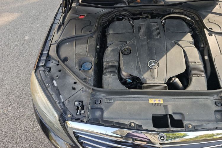 奔驰S级 2014款 S 400 L 尊贵型局部细节9006