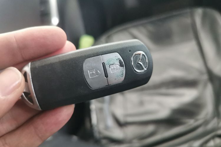 马自达CX-5 2014款 2.0L 自动两驱都市型中控内饰7001