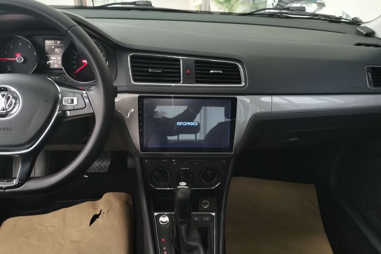 大众 朗逸 2017款 1.6L 自动舒适版中控内饰16