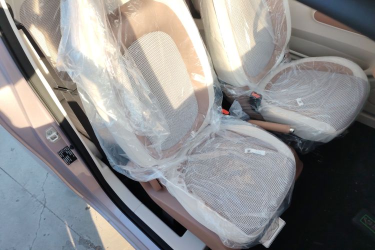 奔腾小马 2026款 222km 萌趣马 Plus局部细节41