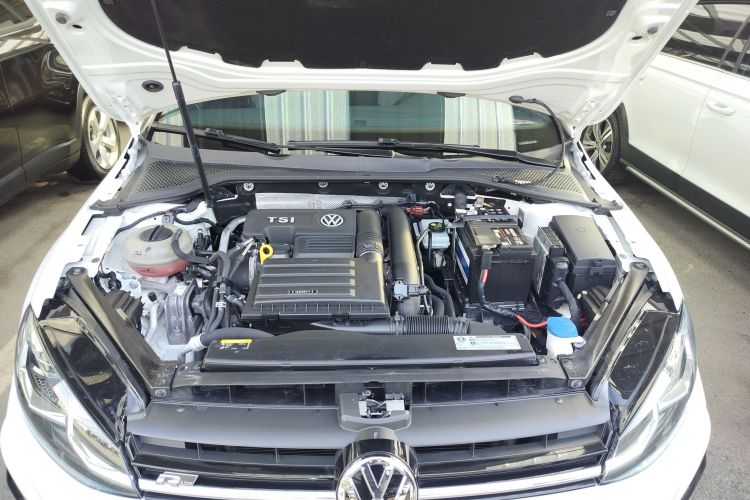 大众 高尔夫 2018款 280TSI 自动R-Line型机舱底盘24