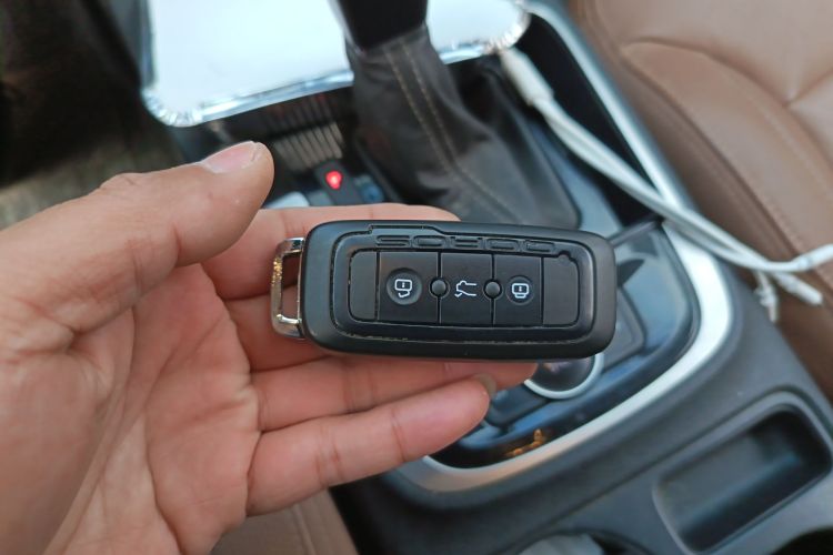 观致5 2018款 1.6T 自动旗舰型中控内饰7001