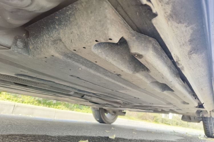 雪铁龙 凡尔赛C5 X 2021款 1.6T 耀不凡局部细节9003