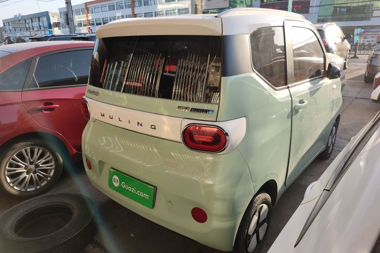 五菱汽车 宏光MINIEV 2024款 第三代 215km 进阶版车身外观7