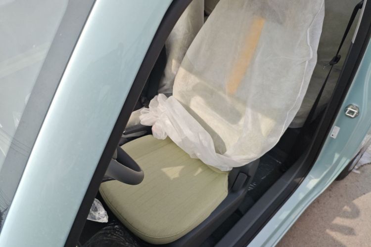 吉利银河 2024款 熊猫mini 200km 耐力熊局部细节19