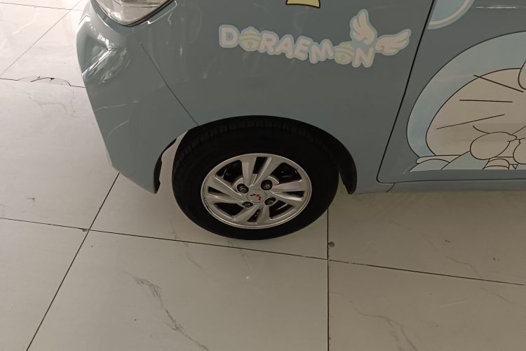 五菱汽车 宏光MINIEV 2020款 悦享款 磷酸铁锂车身外观6002