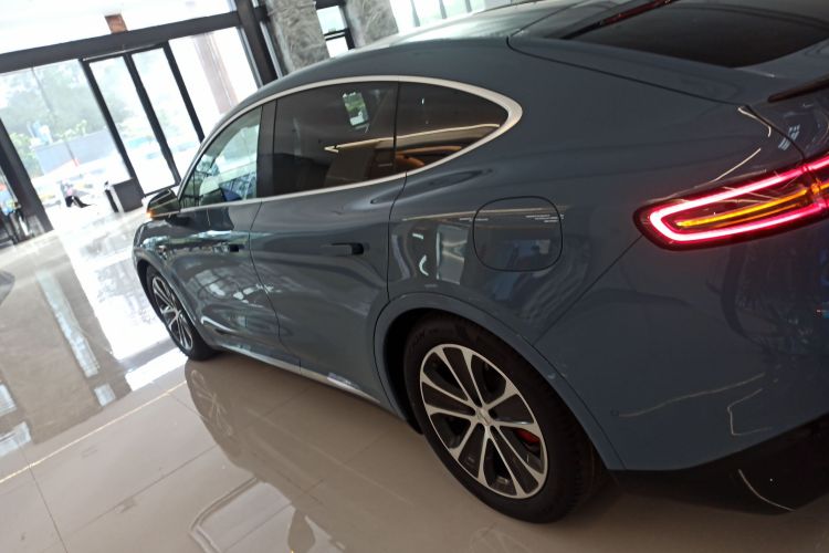 鸿蒙智行 智界R7 2024款 纯电 736km UItra车身外观4