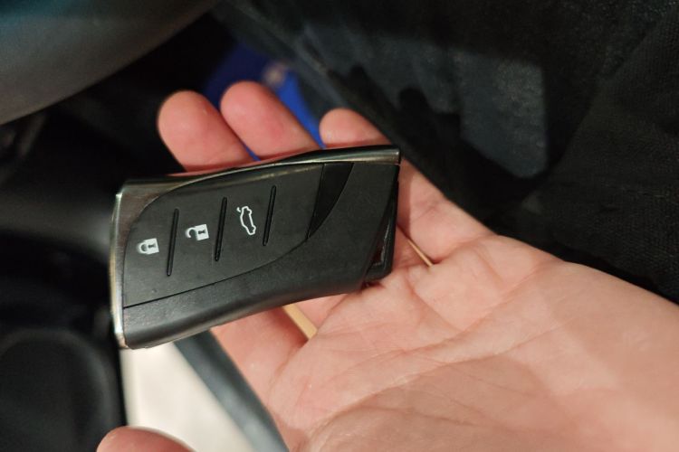 雷克萨斯ES 2022款 200 卓越版中控内饰7001